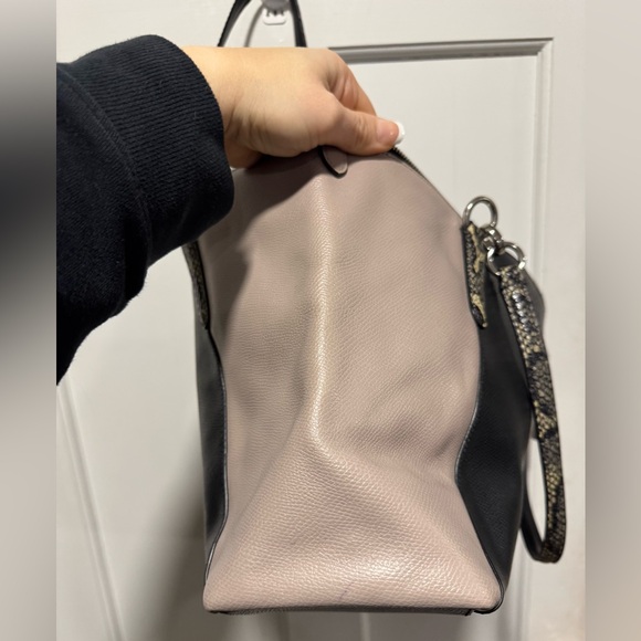 Coach Ava Tote - Picture 10 of 16